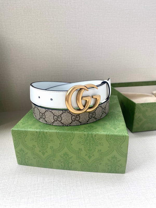 グッチベルト激安内部構造